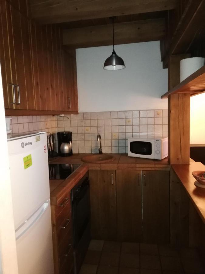 Coqueto Apartamento Duplex En Рода-де-Исабена Экстерьер фото